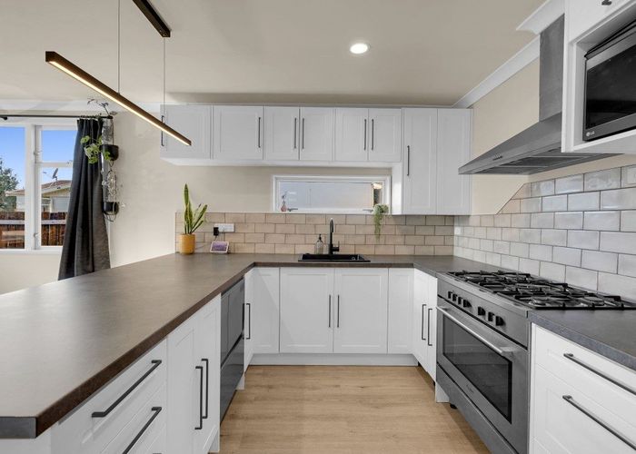  at 43 Oakfield Crescent, Pukete, Hamilton, Waikato