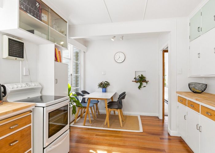  at 29  View Road, Houghton Bay, Wellington, Wellington