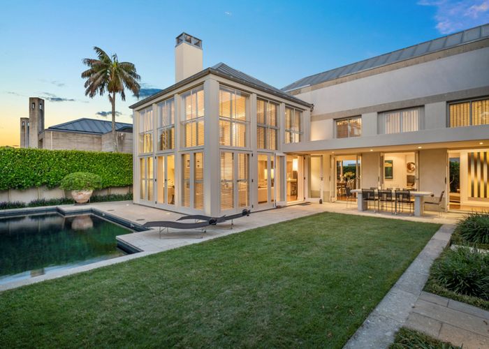  at 11 Glanville Terrace, Parnell, Auckland