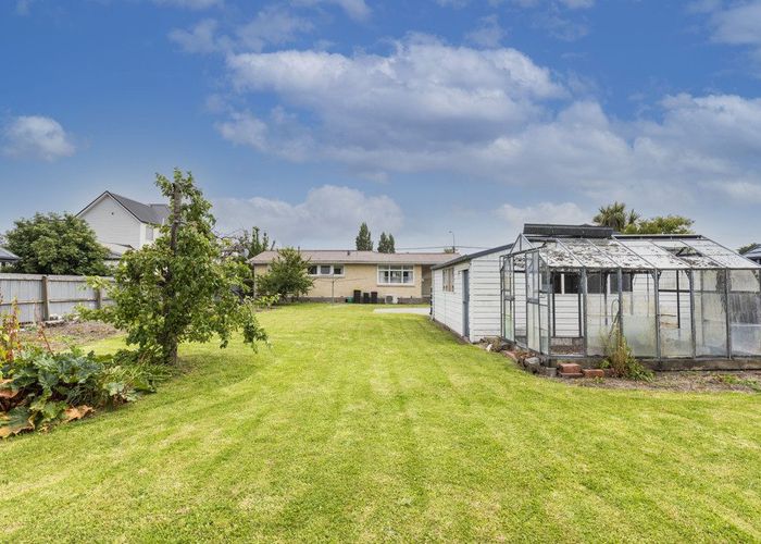  at 242 Centaurus Road, Saint Martins, Christchurch