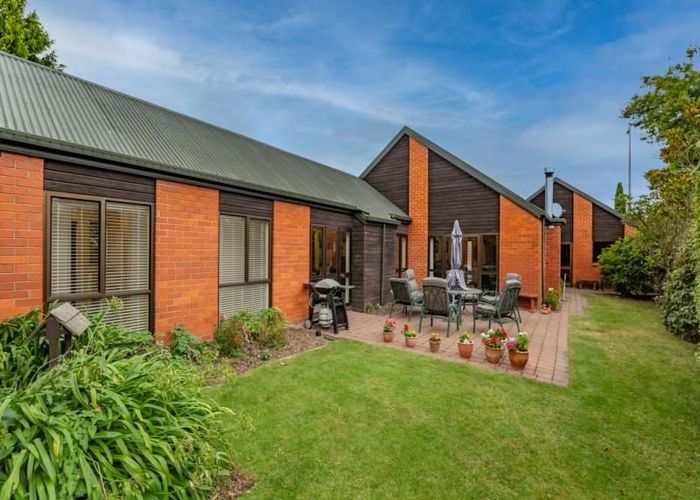  at 412 Yaldhurst Road, Russley, Christchurch