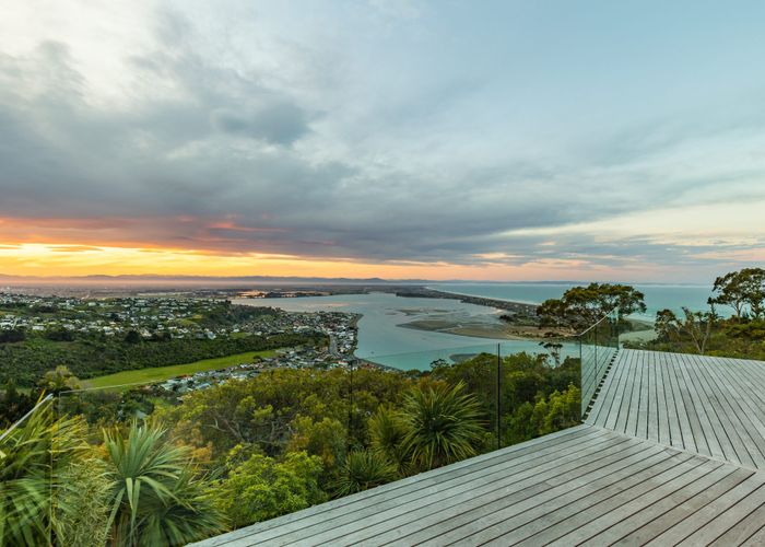  at 146 Panorama Road, Clifton, Christchurch
