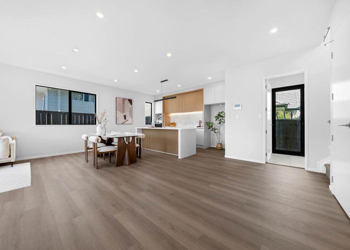  at 30D Tomintoul Place, Highland Park, Manukau City, Auckland