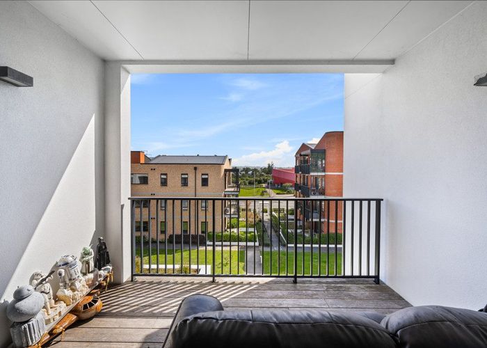  at 213/81 Mapou Road, Hobsonville, Waitakere City, Auckland