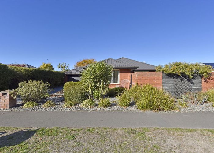  at 114 Rothesay Road, Parklands, Christchurch