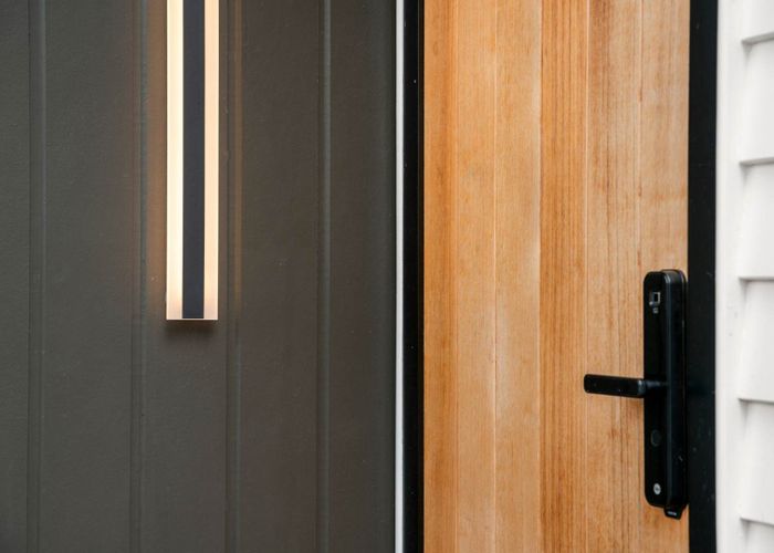  at 90B Oaktree Avenue, Browns Bay, North Shore City, Auckland
