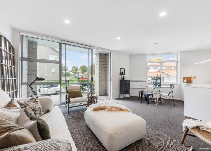  at 1 Bickerton Way, Flat Bush, Manukau City, Auckland