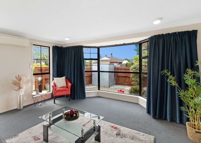  at 1/37 Karnak Crescent, Russley, Christchurch