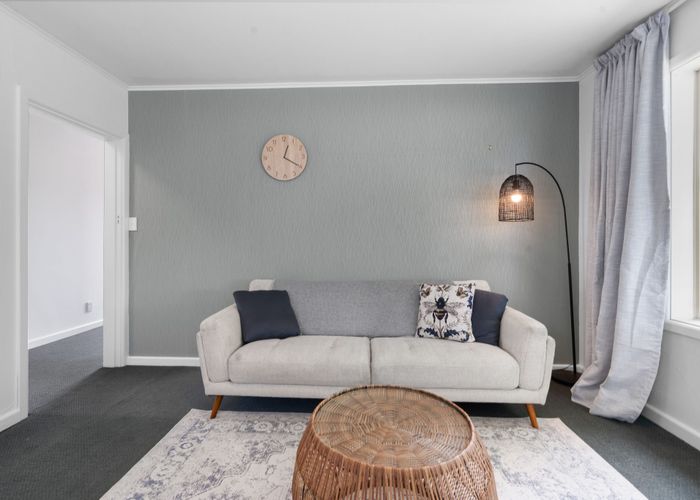  at 1/130 Springs Road, Hornby, Christchurch City, Canterbury