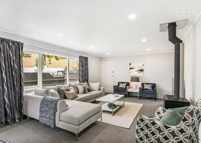  at 2/32 Innisfree Drive, Ellerslie, Auckland