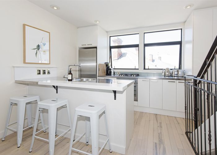  at 4/10 Rose Road, Grey Lynn, Auckland