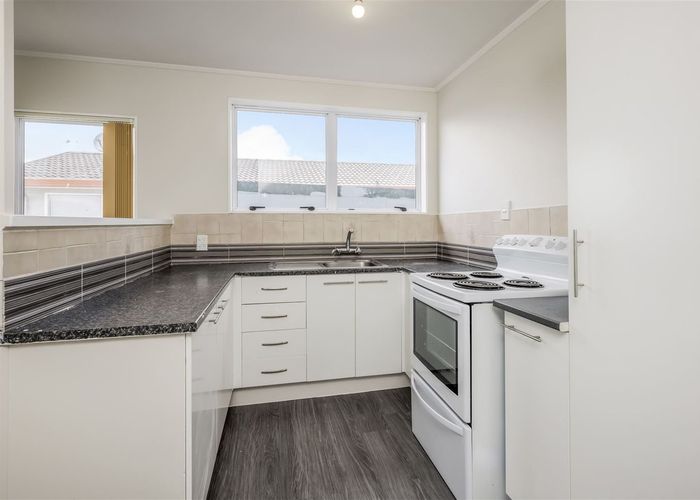  at 1/82 Palmers Road, Clendon Park, Manukau City, Auckland