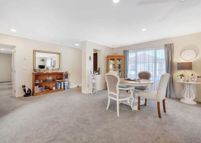  at 28 Seneca Court, Golflands, Auckland