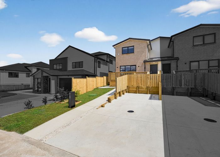  at 6 Ballyalton Crescent, Flat Bush, Manukau City, Auckland