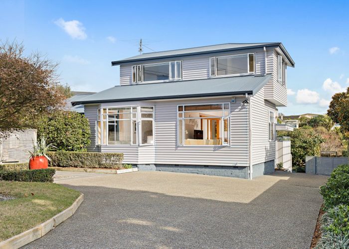  at 7 Kowhai Road, Mairangi Bay, Auckland