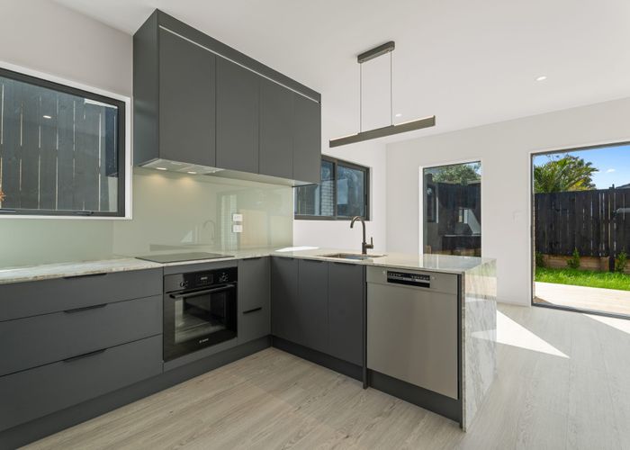  at 9/36 Thatcher Street, Mission Bay, Auckland City, Auckland
