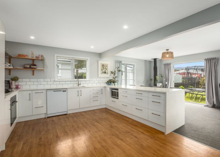  at 5 Dunn Street, Wainuiomata, Lower Hutt