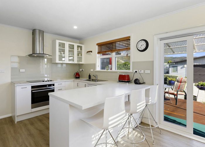  at 49 Chapman Crescent, Naenae, Lower Hutt, Wellington