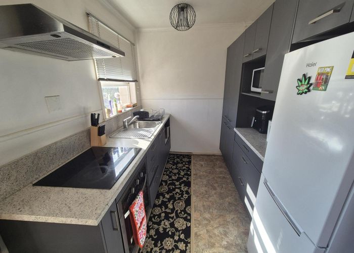  at 2/5A Te Aroha Street, Hamilton East, Hamilton, Waikato
