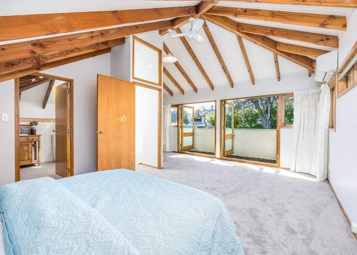  at 18 Ngauruhoe Street, Mount Eden, Auckland