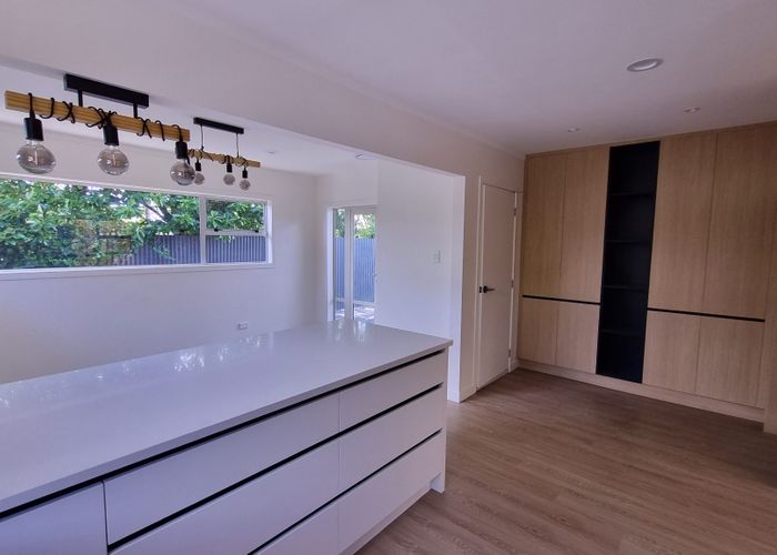  at 11B Alma Road, Milford, North Shore City, Auckland