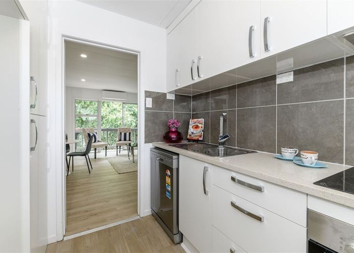  at 2/23 Locarno avenue, Sandringham, Auckland City, Auckland