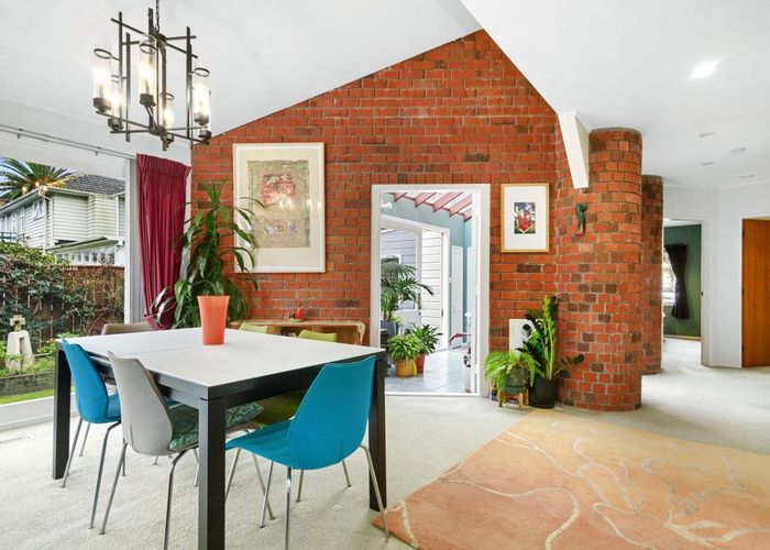  at 64 Wyndrum Avenue, Waterloo, Lower Hutt, Wellington