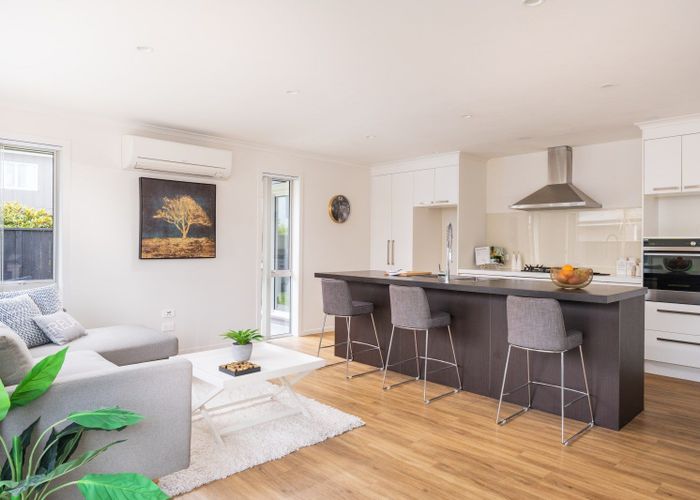  at 8 Huka Heights Drive, Rangatira Park, Taupo