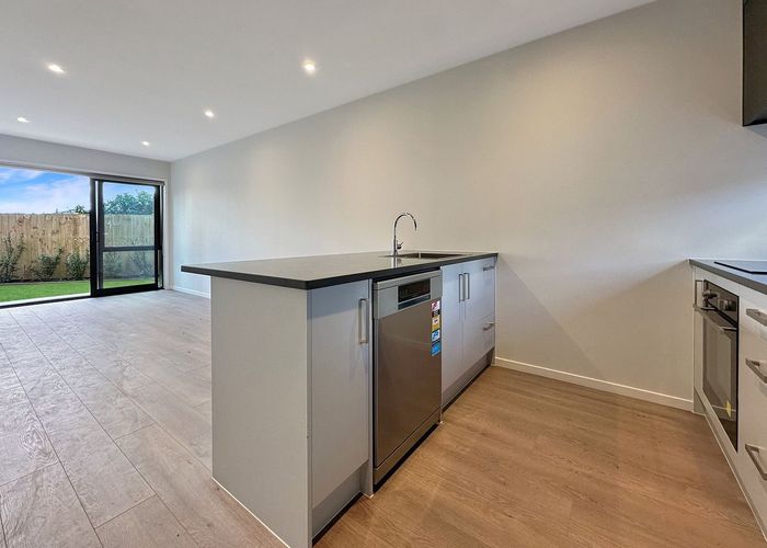  at 28 Whati Lane, Henderson, Waitakere City, Auckland