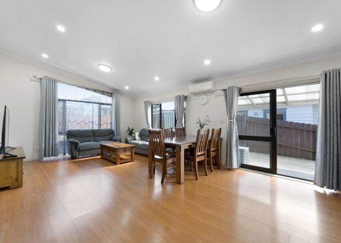  at 12 Cityview Place, Massey, Auckland