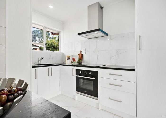  at 124C Barrack Road, Mount Wellington, Auckland City, Auckland