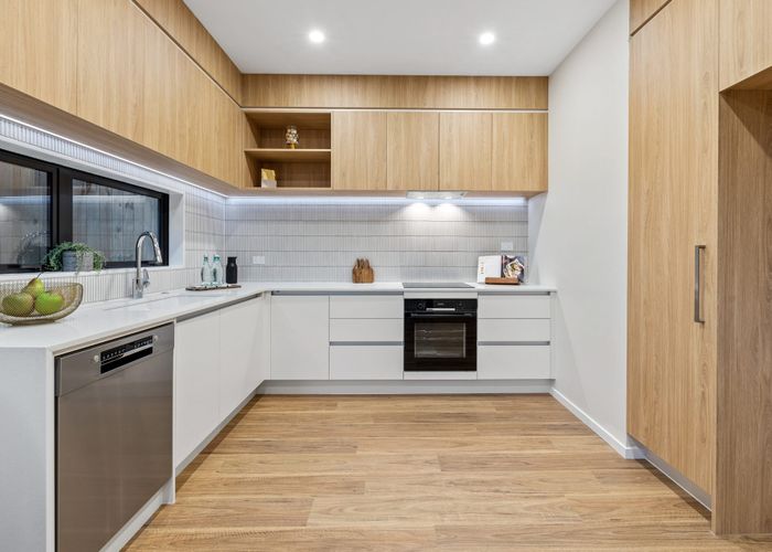  at 33D Stanley Avenue, Milford, North Shore City, Auckland