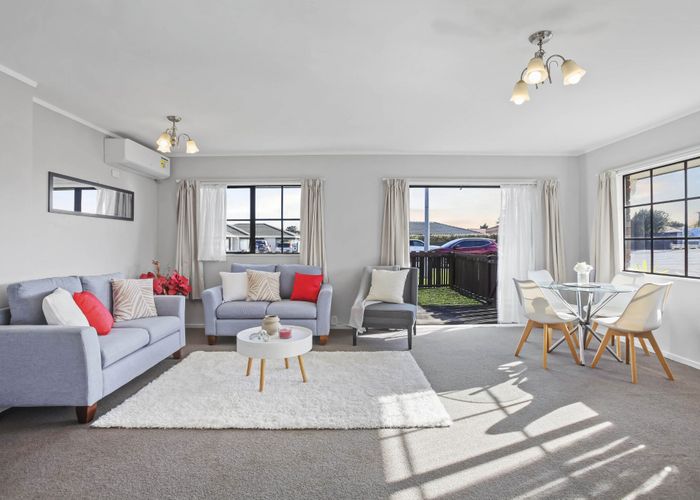 at 1/20 Sturges Road, Henderson, Waitakere City, Auckland