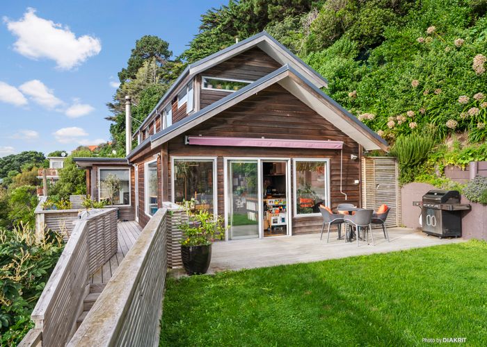 Free property data for 6 Ludlam Street, Seatoun, Wellington homes.co.nz