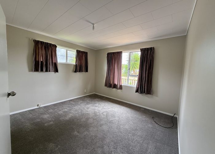  at 6 Chantelle Place, Papatoetoe, Manukau City, Auckland
