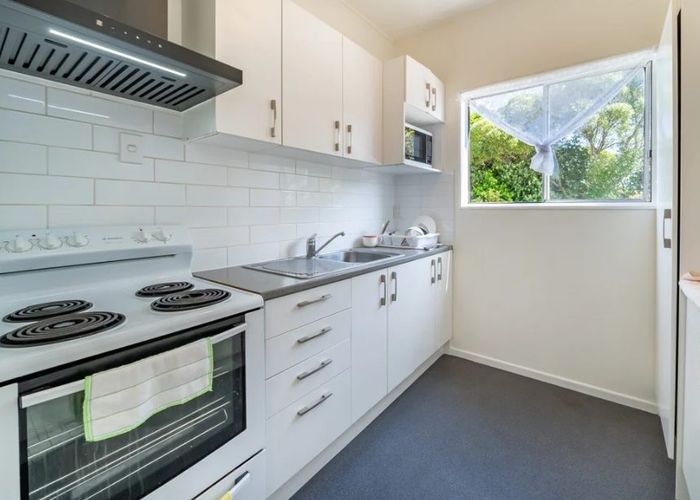  at 71N Randwick Crescent, Moera, Lower Hutt