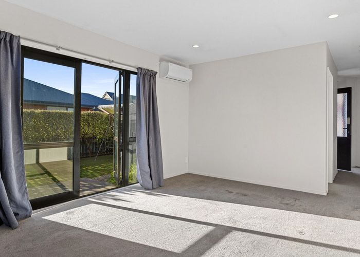  at 14 Clinton Lane, Woolston, Christchurch
