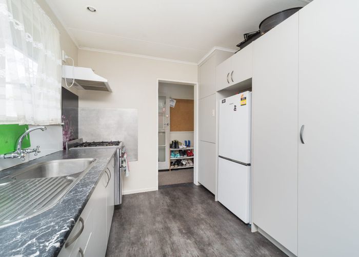  at 14 Otaki Place, Westbrook, Palmerston North, Manawatu / Whanganui