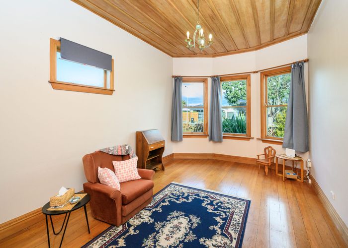  at 17 Douglas Street, West End, Palmerston North, Manawatu / Whanganui