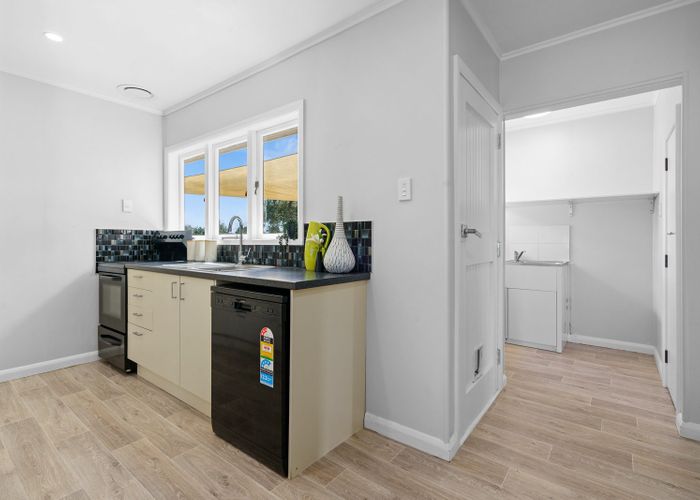  at 39 Burns Street, Cambridge, Waipa, Waikato