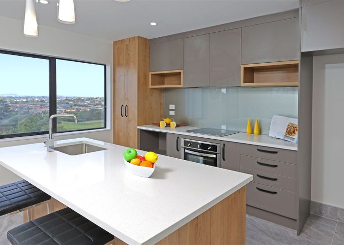  at 85D Lake Panorama Drive, Henderson Valley, Auckland