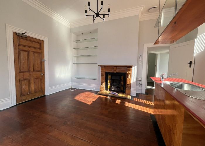  at 2/24 Majoribanks Street, Mount Victoria, Wellington, Wellington