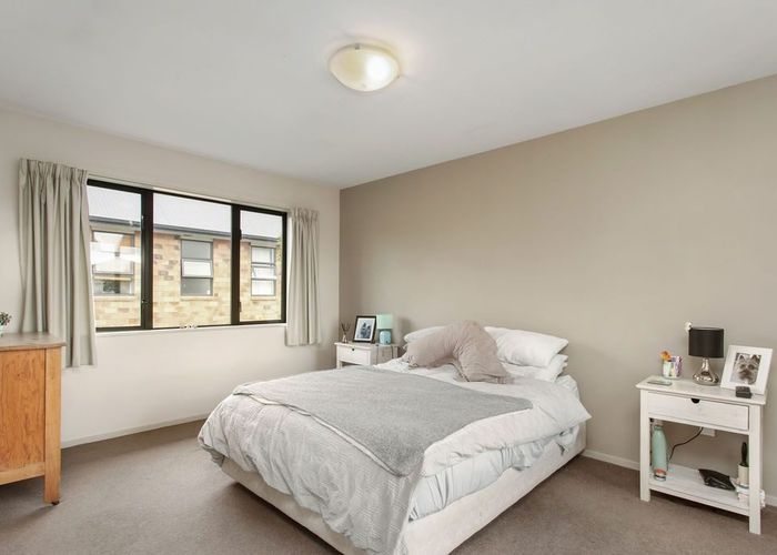  at 15c Burdale Street, Riccarton, Christchurch City, Canterbury