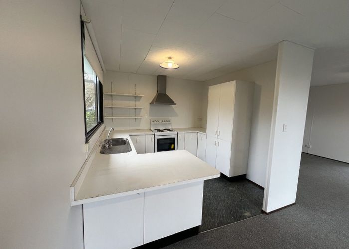  at 25B Devonshire Road, Unsworth Heights, North Shore City, Auckland