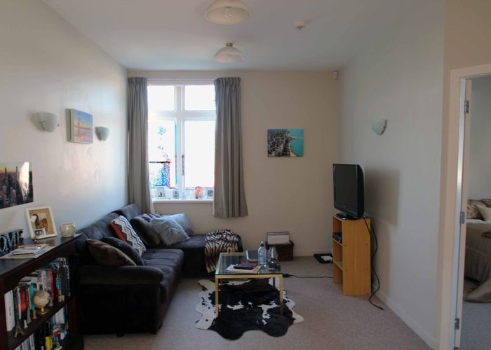  at 14B Stoke Street (Sunny, quiet 1-bedroom, new appliances, near centre of Newtown), Newtown, Wellington, Wellington