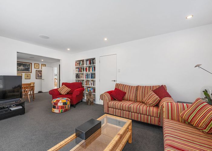  at 6 Carol Lee Place, Albany Heights, Auckland