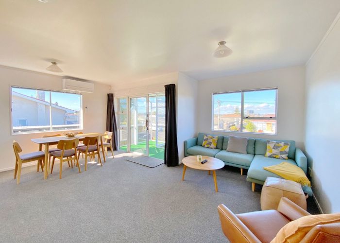  at 1/11 Karaka Street, New Lynn, Auckland