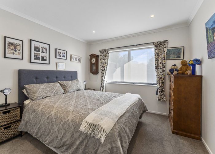  at 1 Waiuta Street, Titahi Bay, Porirua