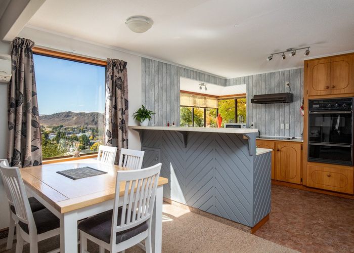 at 1 Craig Place, Bridge Hill, Alexandra