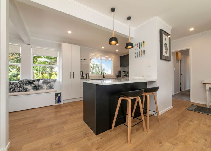  at 20 Rewarewa Road, Te Atatu Peninsula, Auckland